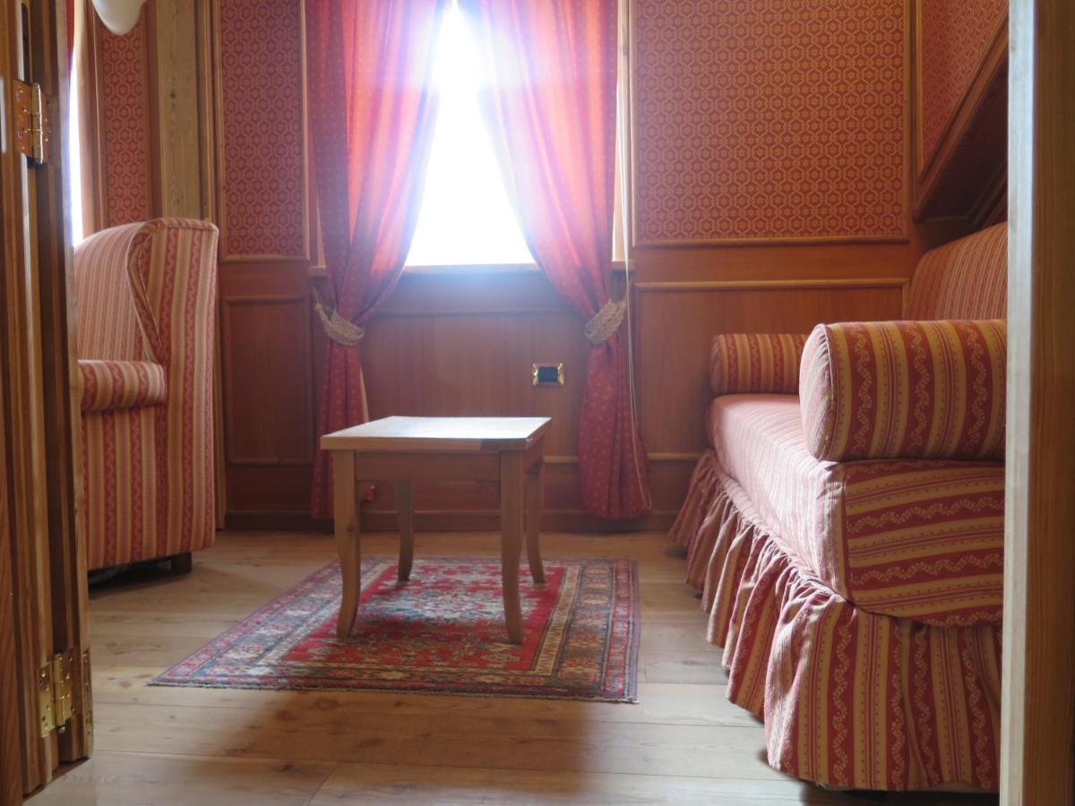 ברויל-קרוויניה Chambres Mont Cervin מראה חיצוני תמונה