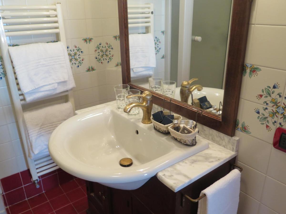 ברויל-קרוויניה Chambres Mont Cervin מראה חיצוני תמונה